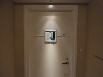 部屋　ドア.jpg